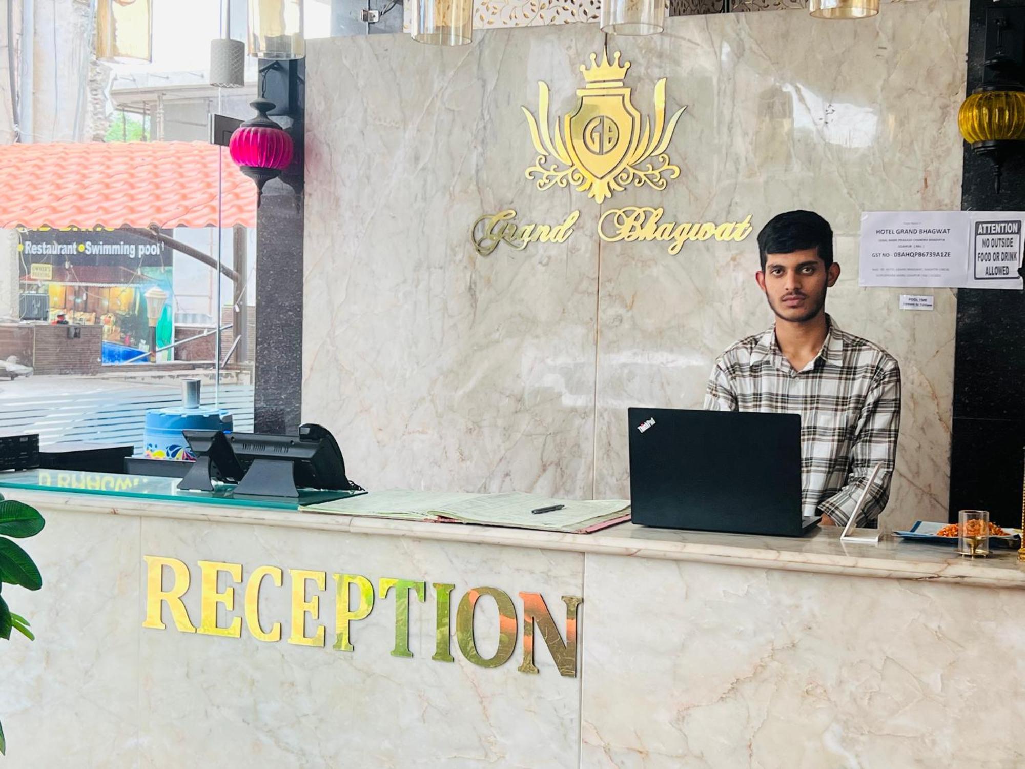 Hotel Grand Bhagwat, Udaipur Eksteriør billede