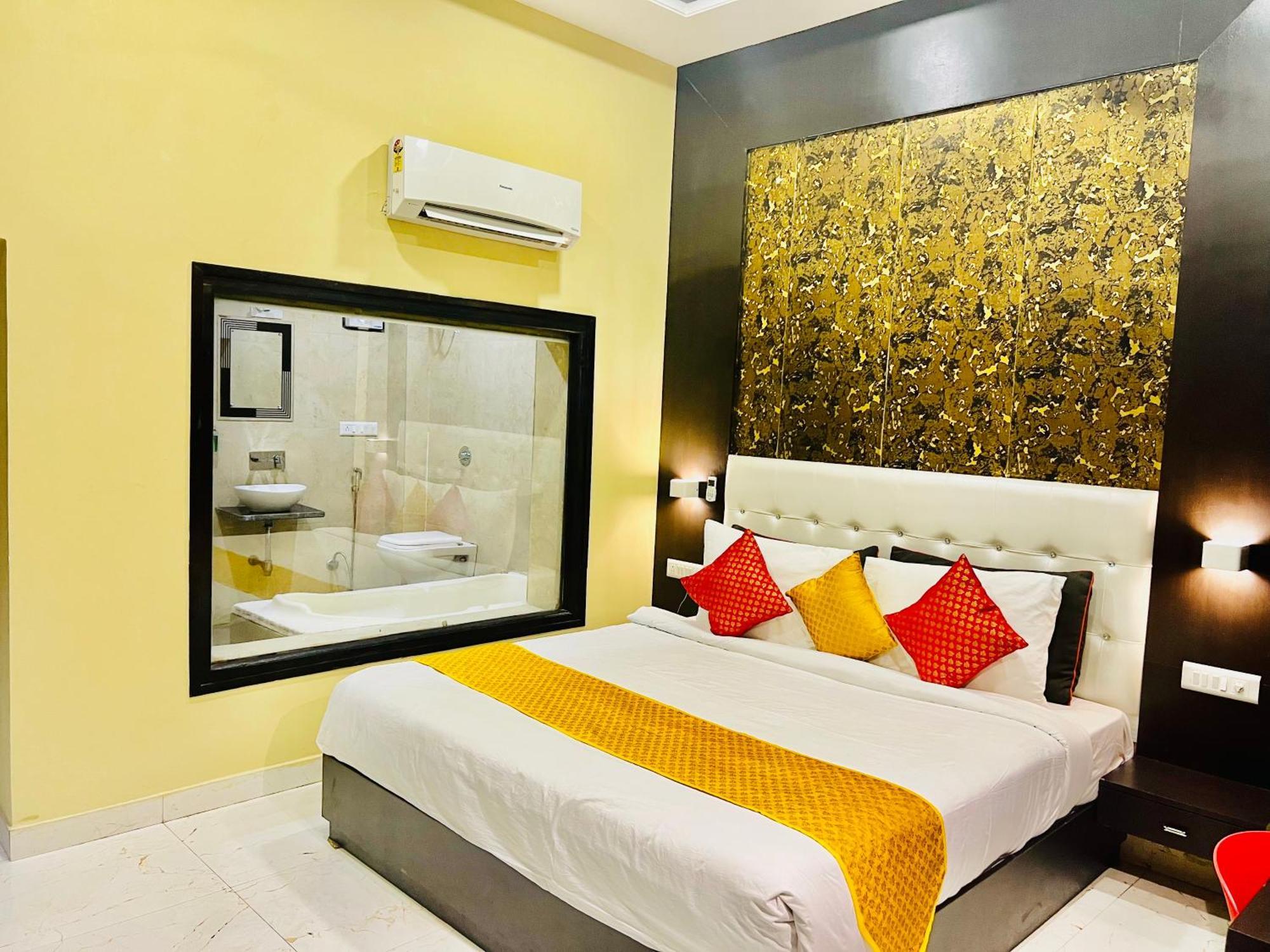 Hotel Grand Bhagwat, Udaipur Eksteriør billede