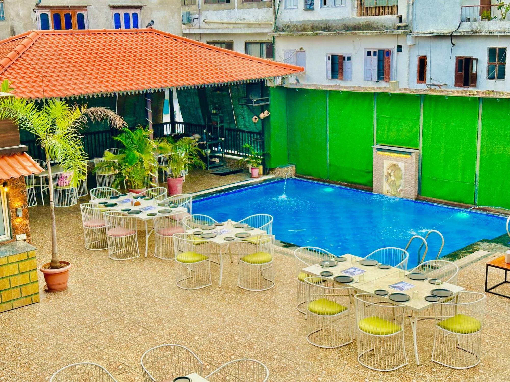Hotel Grand Bhagwat, Udaipur Eksteriør billede
