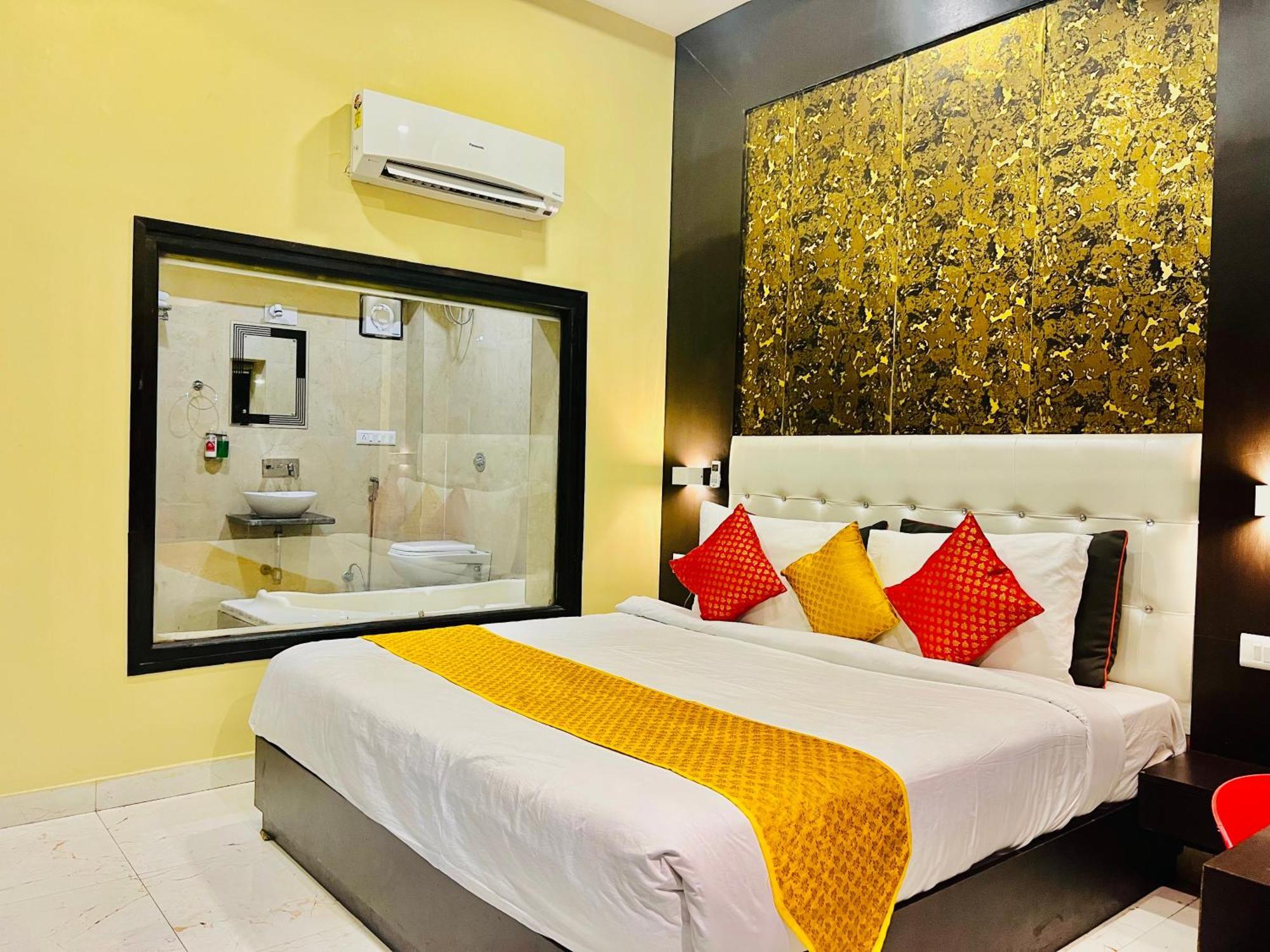 Hotel Grand Bhagwat, Udaipur Eksteriør billede